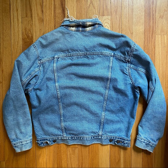 Vintage Levi's Flannel Lined Denim Jean Jacket Size Small - Picture 2 of 6